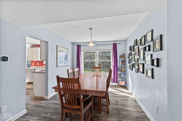 628 Prince Drive, Greenwood, IN 46142