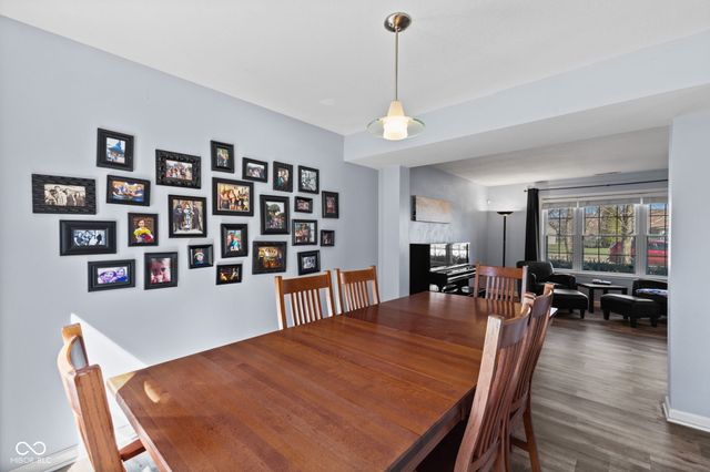 628 Prince Drive, Greenwood, IN 46142