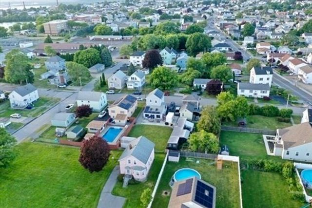 103 Tucker St, Fall River, MA 02724