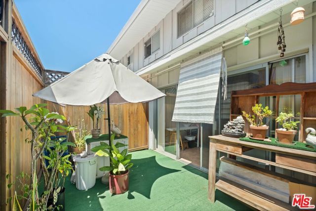 4040 Grand View Boulevard 60, Los Angeles, CA 90066