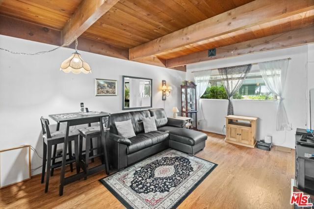 4040 Grand View Boulevard 60, Los Angeles, CA 90066