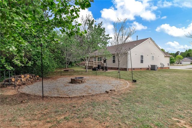 632 Hunters Lane, Anderson, SC 29625