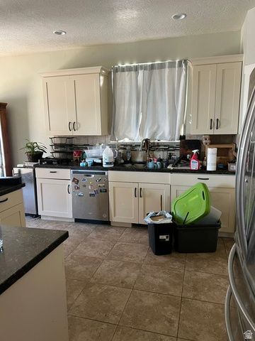 301 E SALEM PARK CIR, Salem, UT 84653
