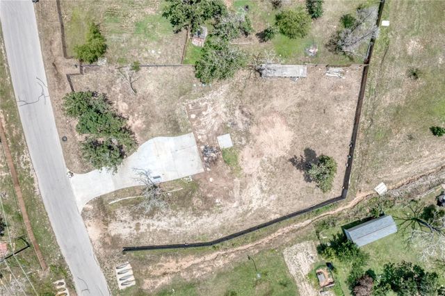 133 Wisteria WAY, Elgin, TX 78621