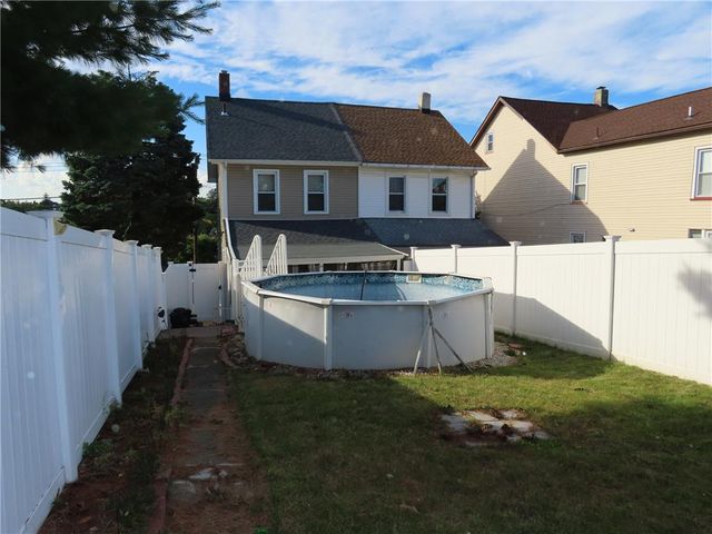 412 3rd Street, Easton, PA 18042