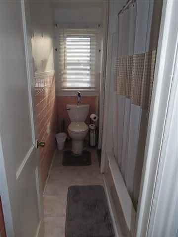412 3rd Street, Easton, PA 18042