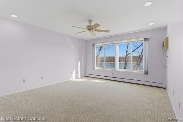 8028 Ore Knob Drive, Fenton, MI 48430