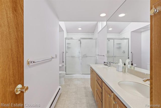 8028 Ore Knob Drive, Fenton, MI 48430