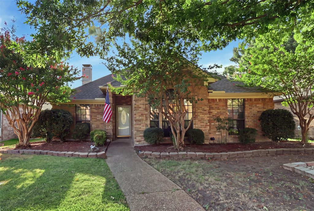 1100 Pin Oak Lane, Allen, TX 75002
