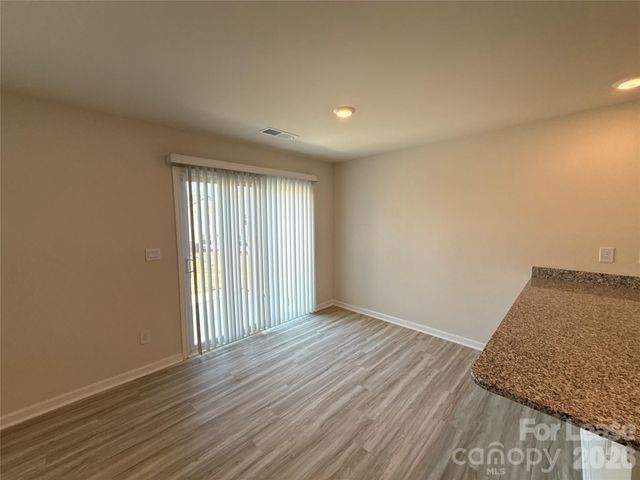 6117 Faron Way, Charlotte, NC 28262