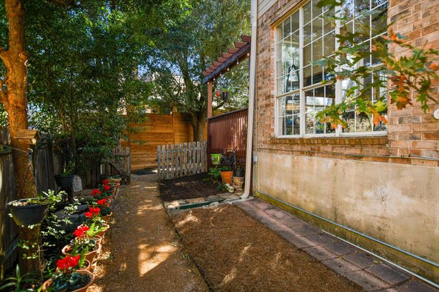 10305 Scull Creek DR, Austin, TX 78730