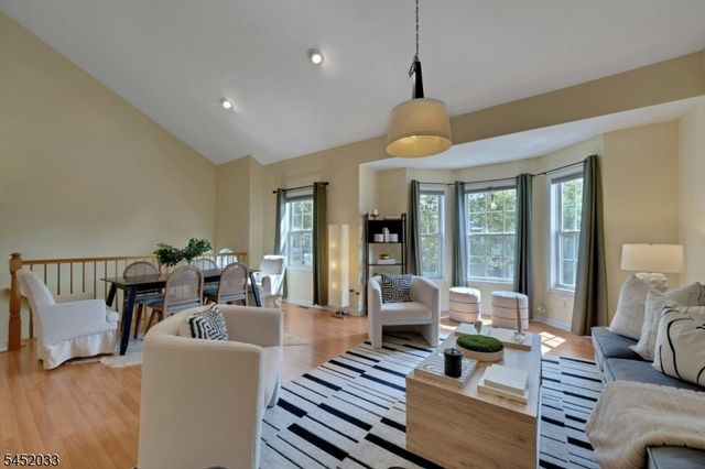326 Winthrop Dr, Nutley Twp., NJ 07110
