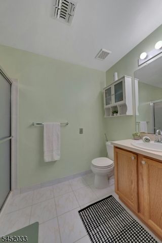 326 Winthrop Dr, Nutley Twp., NJ 07110