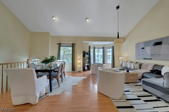 326 Winthrop Dr, Nutley Twp., NJ 07110