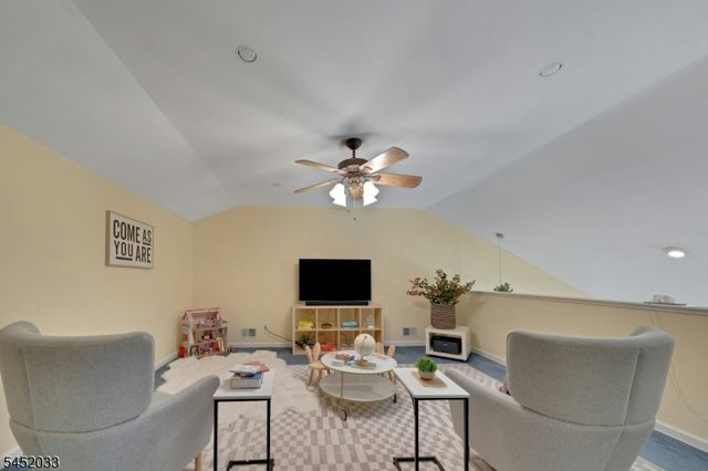 326 Winthrop Dr, Nutley Twp., NJ 07110