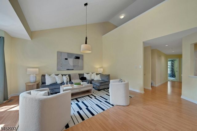 326 Winthrop Dr, Nutley Twp., NJ 07110