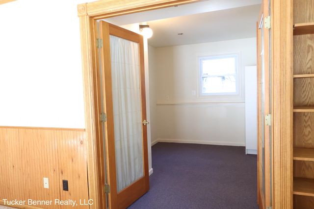 2447 W White Lake Drive, Fruitland Twp, MI 49461