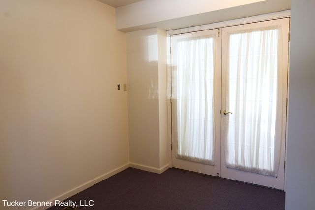2447 W White Lake Drive, Fruitland Twp, MI 49461