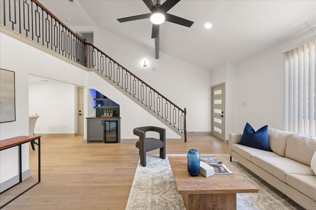 204 Briarglen Drive, Cedar Hill, TX 75104