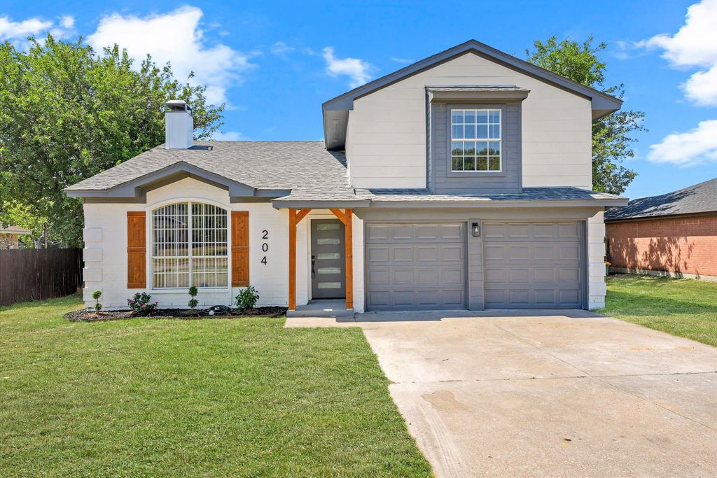 204 Briarglen Drive, Cedar Hill, TX 75104