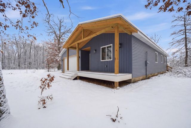 2154 In-39, Winamac, IN 46996