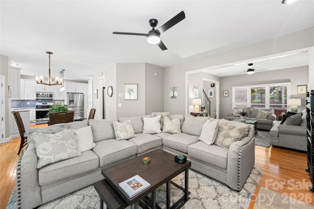 483 Heather Marie Drive, Hendersonville, NC 28792