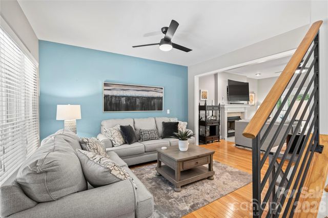 483 Heather Marie Drive, Hendersonville, NC 28792