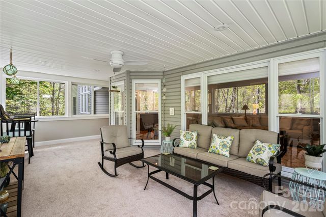 483 Heather Marie Drive, Hendersonville, NC 28792