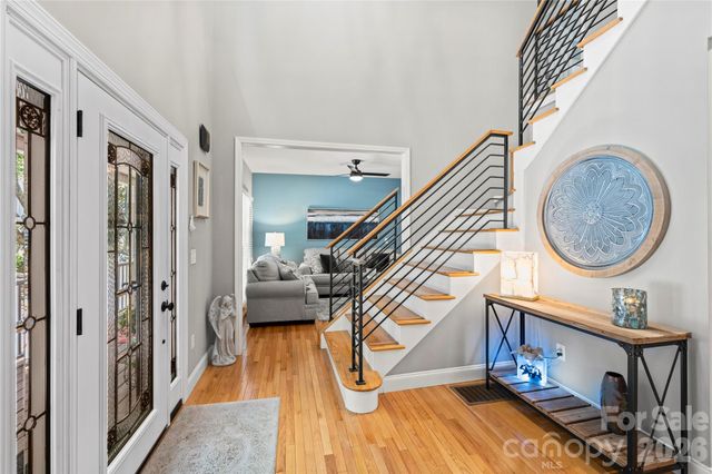 483 Heather Marie Drive, Hendersonville, NC 28792