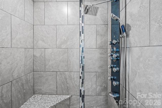 483 Heather Marie Drive, Hendersonville, NC 28792