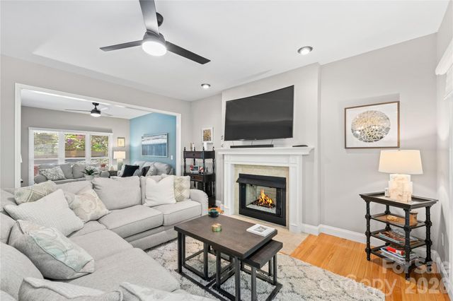 483 Heather Marie Drive, Hendersonville, NC 28792