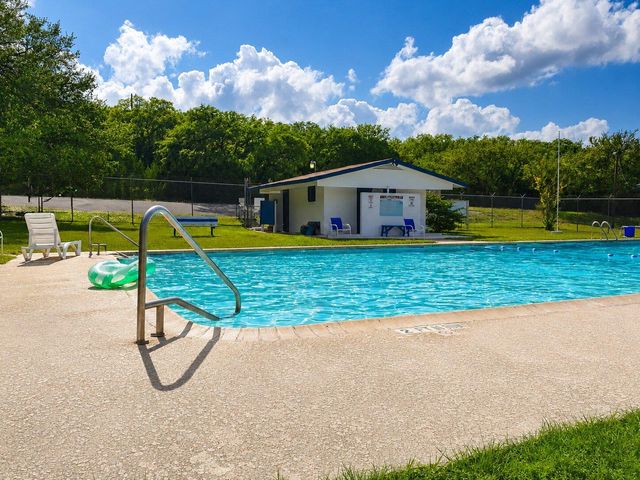 1427 Bonnyview DR, Canyon Lake, TX 78133