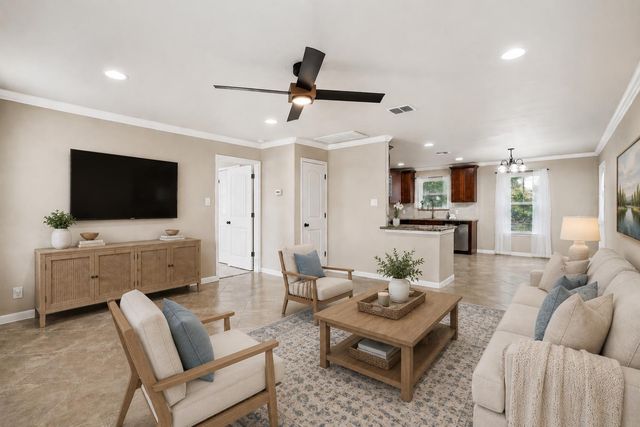 1427 Bonnyview DR, Canyon Lake, TX 78133
