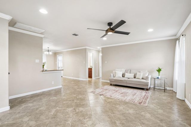 1427 Bonnyview DR, Canyon Lake, TX 78133