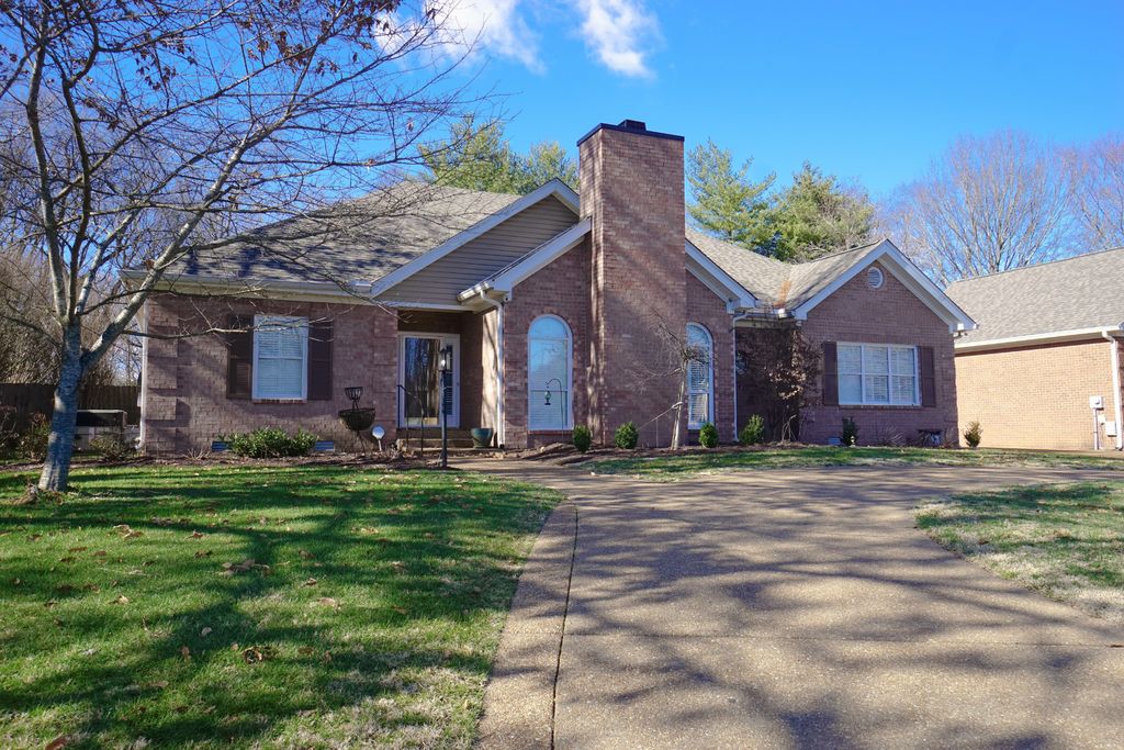 1616 Kinnard Dr, Franklin, TN 37064