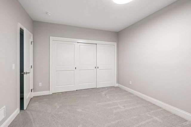 270 Wayzata Boulevard E, Wayzata, MN 55391