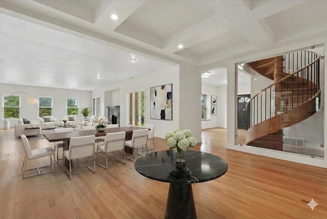 6600 N BALLARD ROAD, Appleton, WI 54913