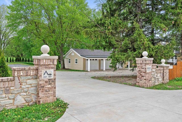 6600 N BALLARD ROAD, Appleton, WI 54913