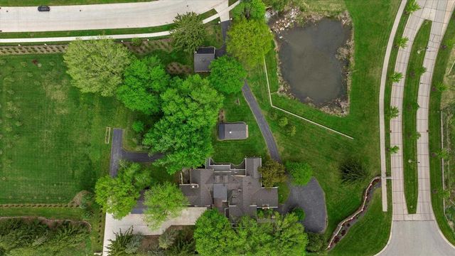 6600 N BALLARD ROAD, Appleton, WI 54913