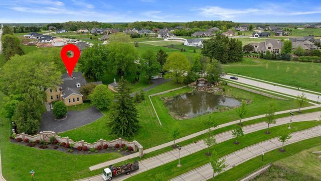 6600 N BALLARD ROAD, Appleton, WI 54913