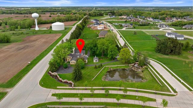 6600 N BALLARD ROAD, Appleton, WI 54913