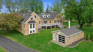 6600 N BALLARD ROAD, Appleton, WI 54913