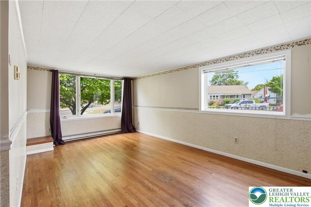 1866 Carlisle Street, Bethlehem City, PA 18017