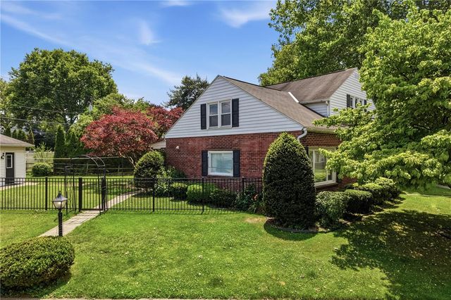 1866 Carlisle Street, Bethlehem City, PA 18017