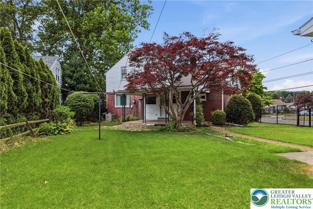 1866 Carlisle Street, Bethlehem City, PA 18017
