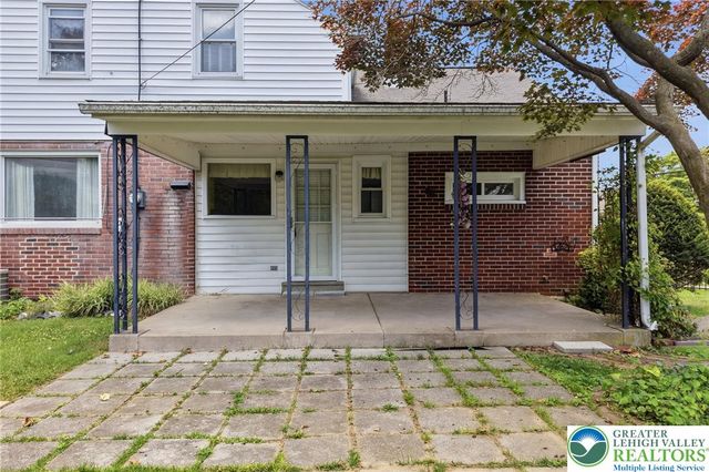 1866 Carlisle Street, Bethlehem City, PA 18017