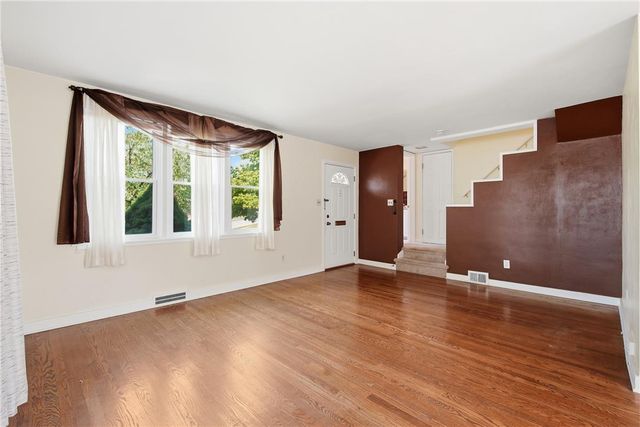 1866 Carlisle Street, Bethlehem City, PA 18017