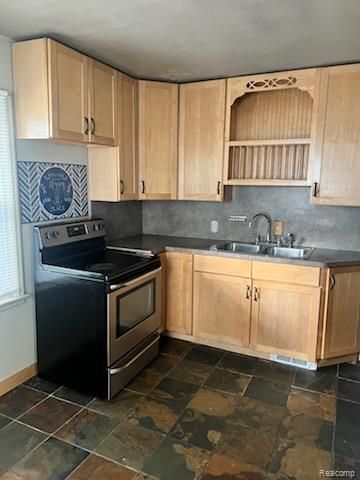 1458 Chapin Avenue, Birmingham, MI 48009