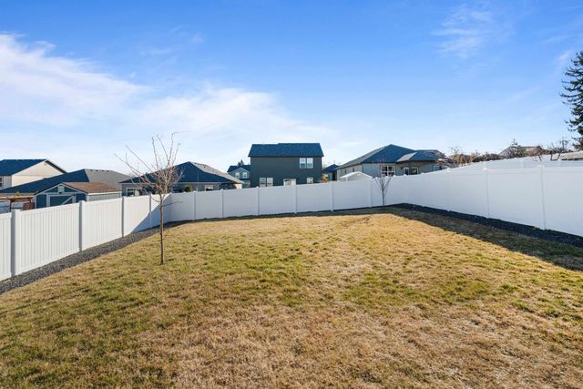 1029 S Bannen Rd, Spokane Valley, WA 99037