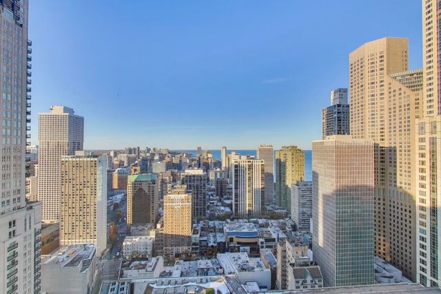 57 E Delaware Place 3504, Chicago, IL 60611